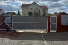 rollout-gates-img-015